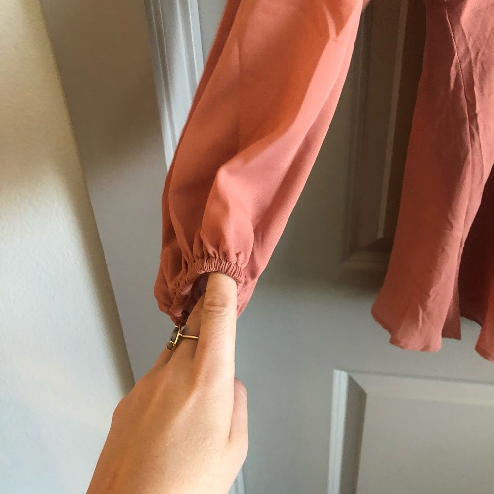 NWT Forever 21 Romper - Picture 3 of 9